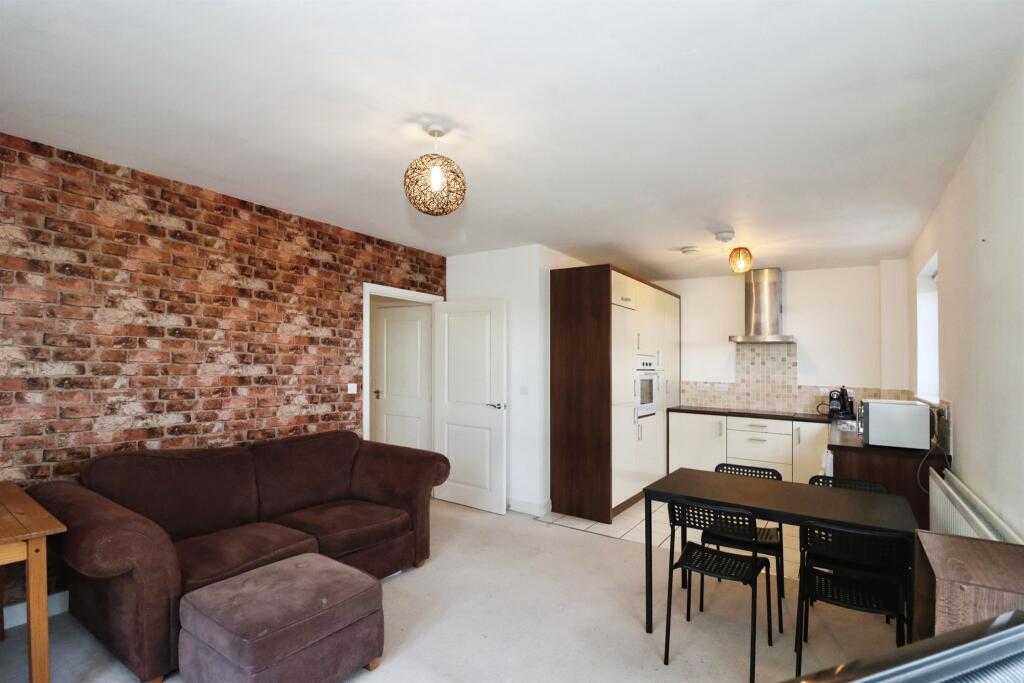 Additional image 8 of East Fields Road, Bristol