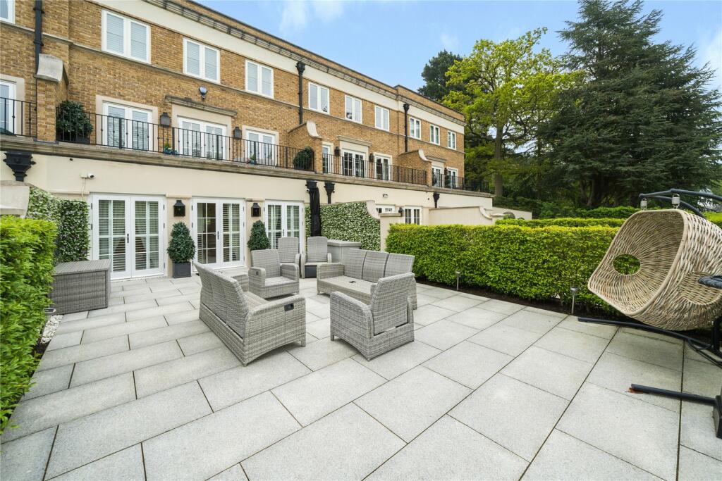 Additional image 34 of Willoughby Lane, Bromley