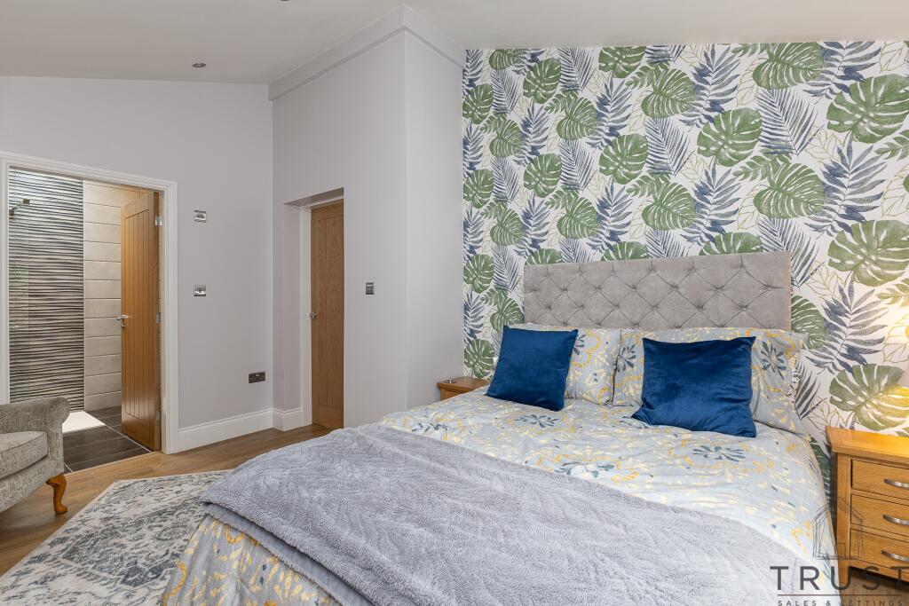 Additional image 23 of Manor Park Gardens, Gomersal BD19 4BA