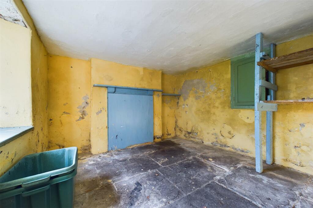 Additional image 19 of MODERNISATION | LARGE GARDEN | CLEVEDON