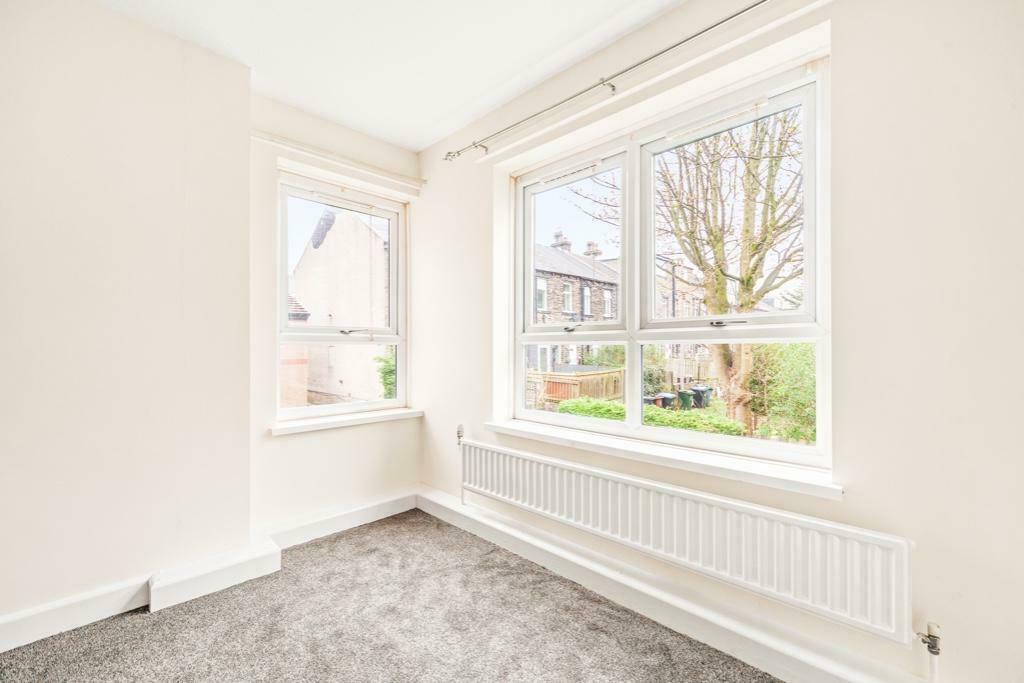 Additional image 11 of Francis House, Hatfield Road, Bradford, BD2 4QD