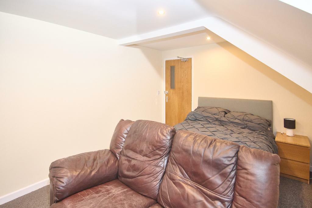 Additional image 12 of High Street, Staple Hill, Bristol, BS16 5HH