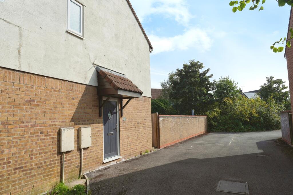 Additional image 13 of Watch Elm Close, Bradley Stoke, Bristol