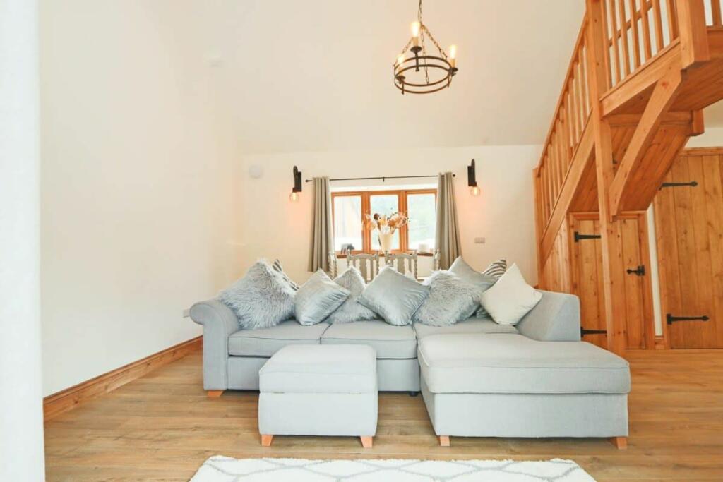 Additional image 21 of Foxhole, Foxholes Lane, Tockington, Bristol