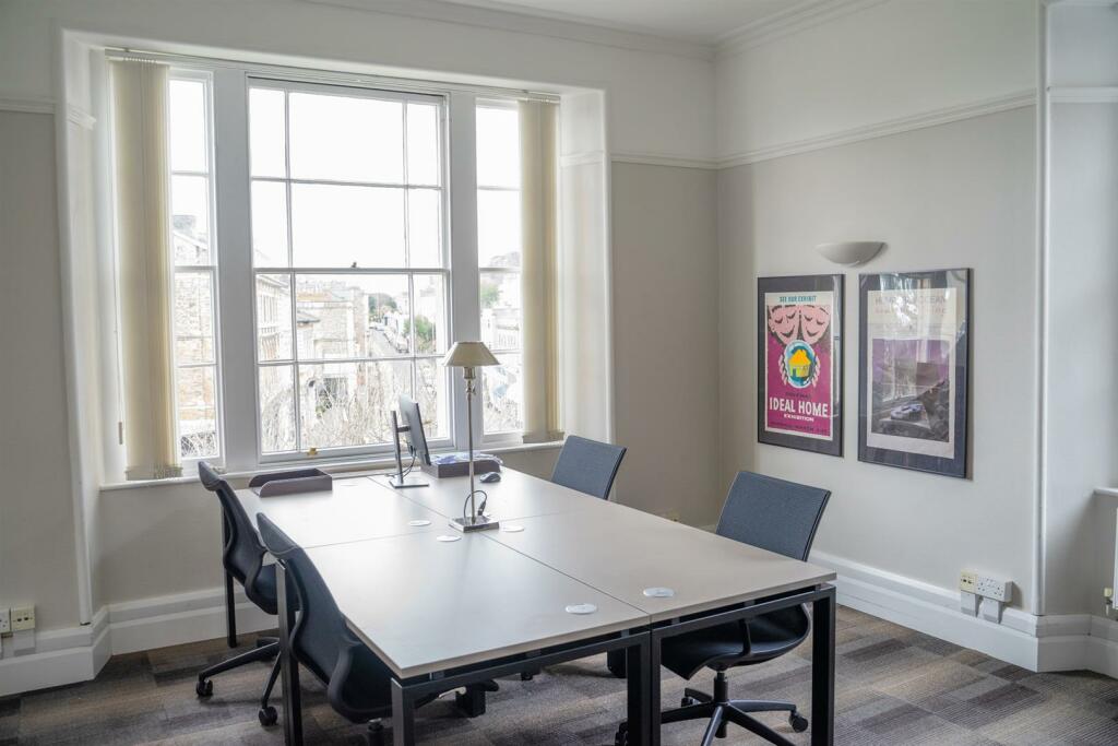 Additional image 10 of Luxurious serviced office suites close to Clevedon sea front