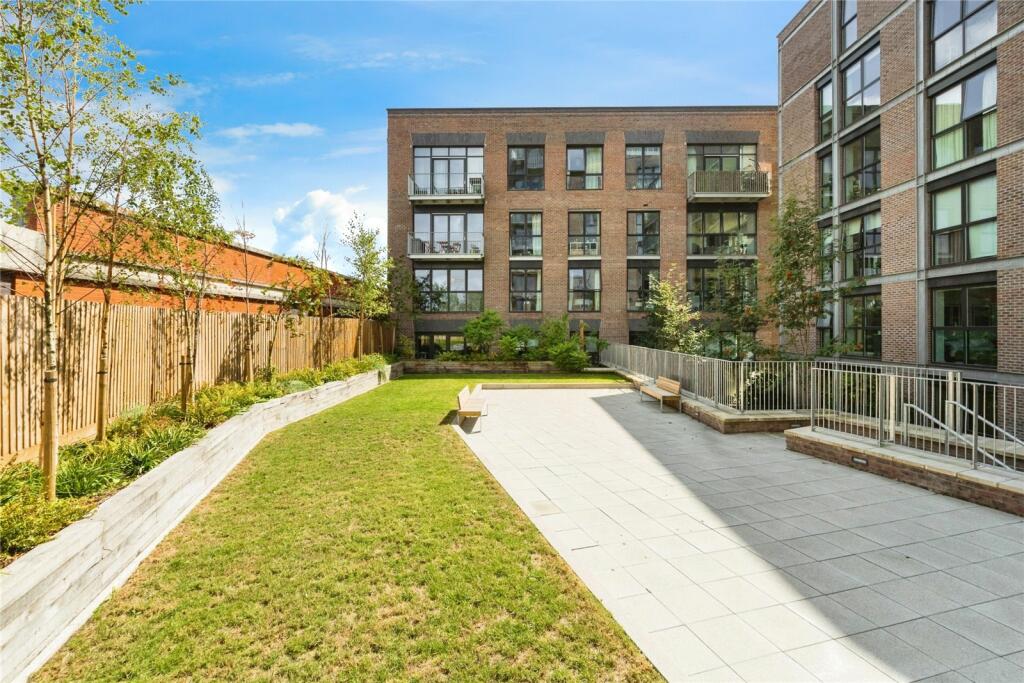 Additional image 25 of Tobacco Store, Bedminster, BRISTOL, BS3