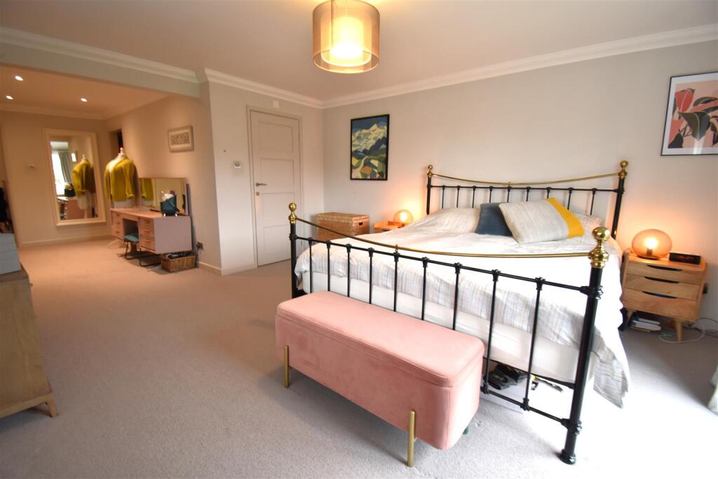 Additional image 14 of The Dell, Westbury-On-Trym