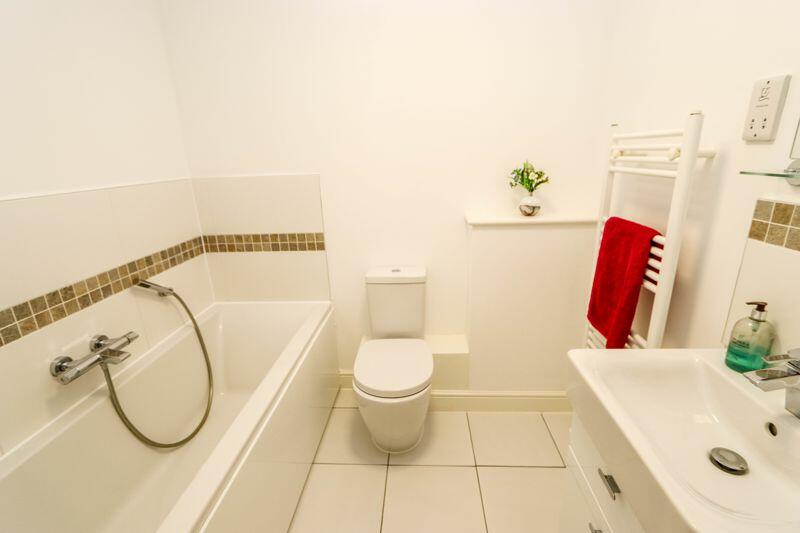 Additional image 9 of 59 High Street, Yatton