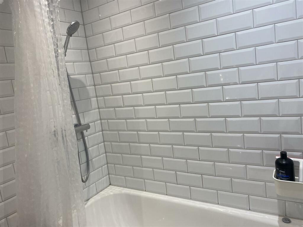 Additional image 18 of Sandling Avenue, Bristol