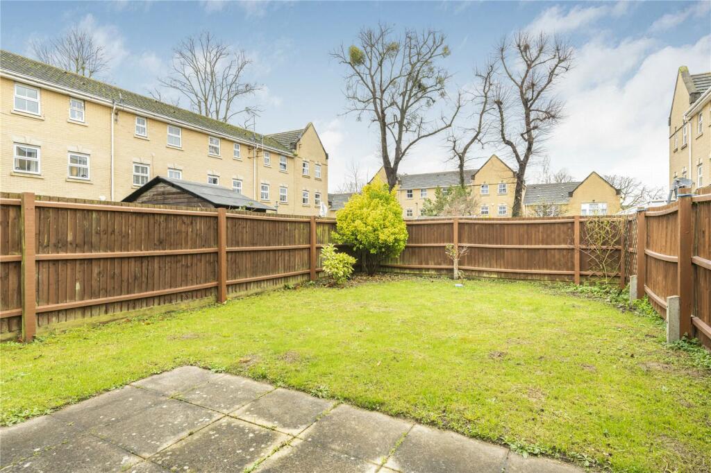 Additional image 8 of Sparkes Close, Bromley, BR2