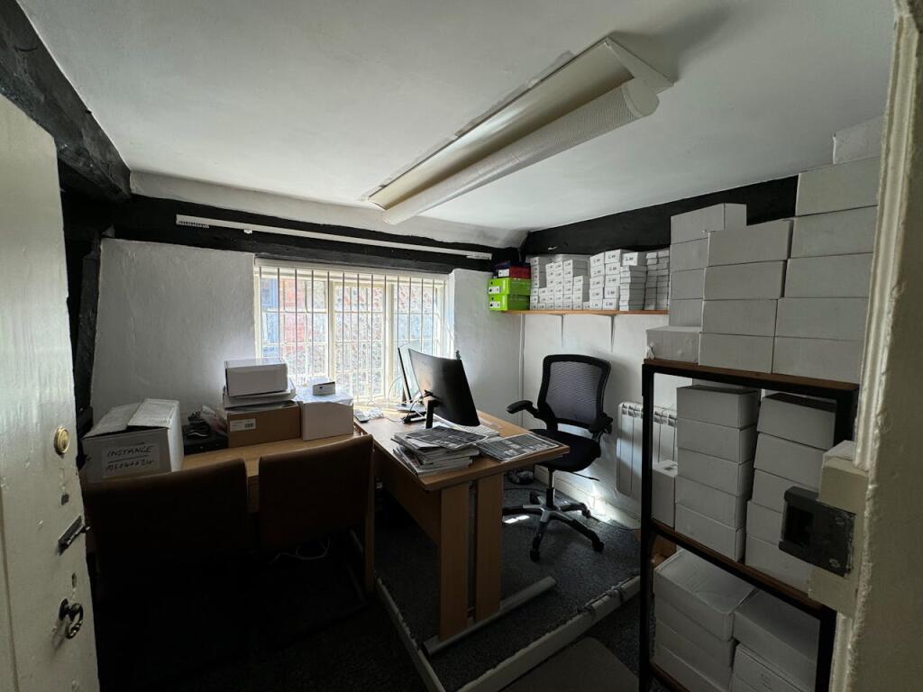 Additional image 6 of 68 High Street, Steyning, BN44 3RD