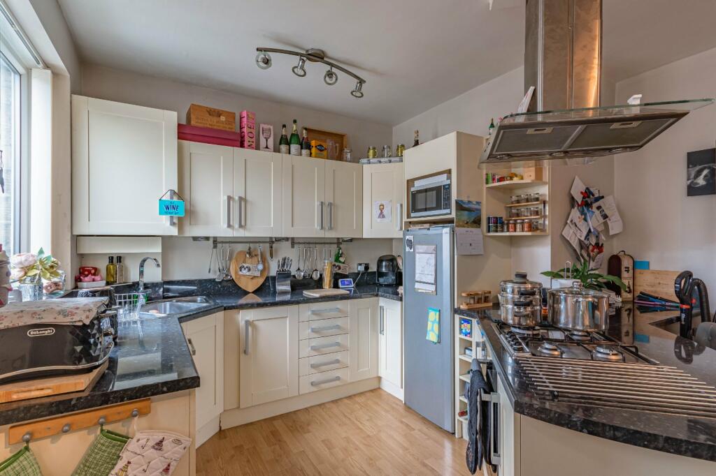 Additional image 2 of Oak Avenue, Bingley, West Yorkshire, BD16