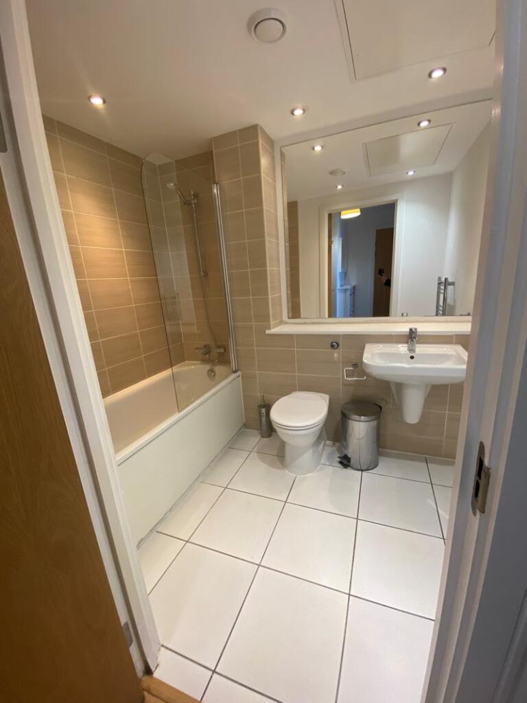 Additional image 10 of Eclipse, Broad Weir, BS1