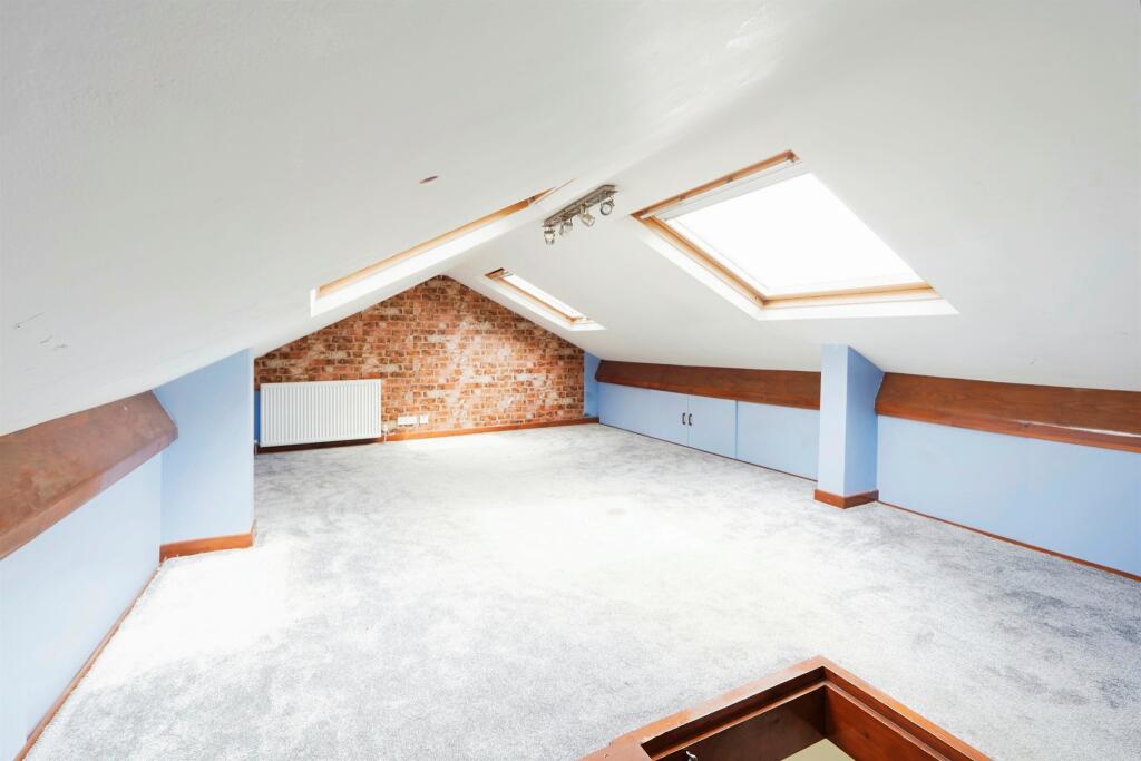 Additional image 12 of Derwent Avenue, Wilsden, Bradford