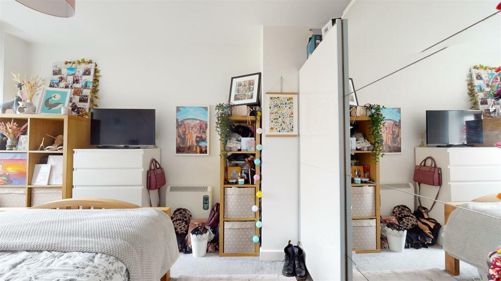 Additional image 4 of Hanham Road, Bristol