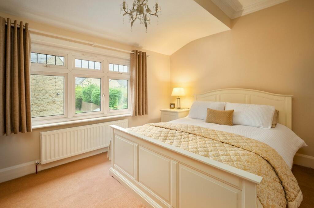 Additional image 28 of Bradford Road, Gomersal