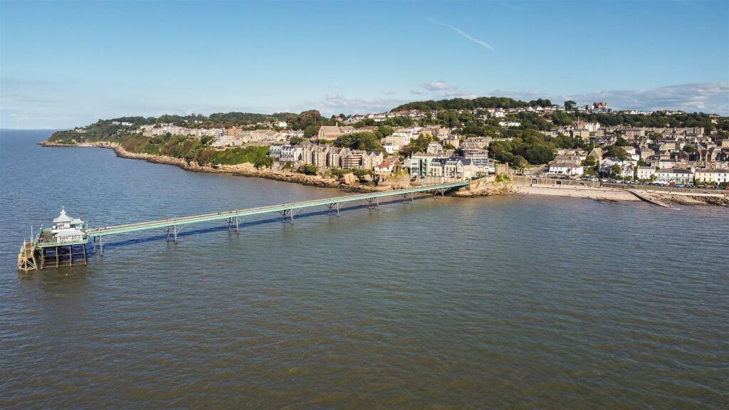 Additional image 6 of Shoe Repair/Key Cutting/Shoe Sale Business in Clevedon Town Centre