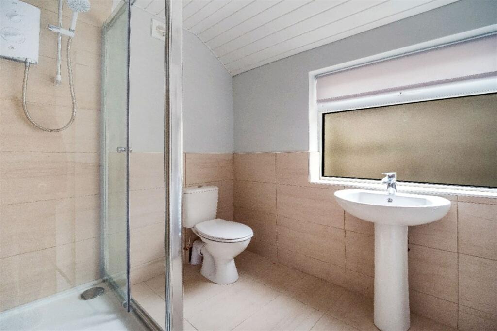 Additional image 9 of 3 bedroom Terraced House in Woodside Road, Bristol