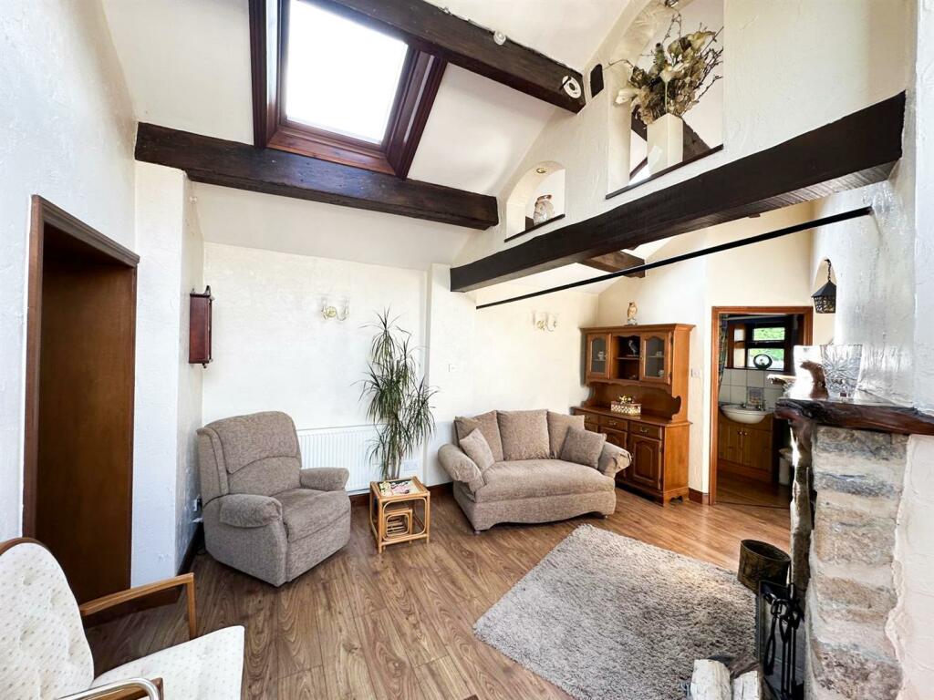 Additional image 7 of Bridge Street, Oakworth
