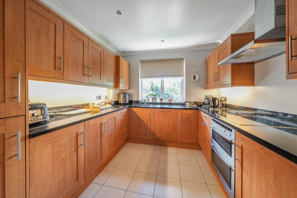 Additional image 3 of Kemnal Road, Chislehurst, Kent, BR7