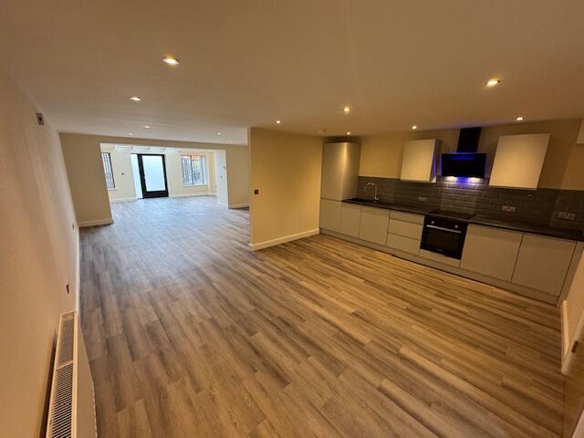 Additional image 6 of Leeds Road, Shipley, West Yorkshire, BD18
