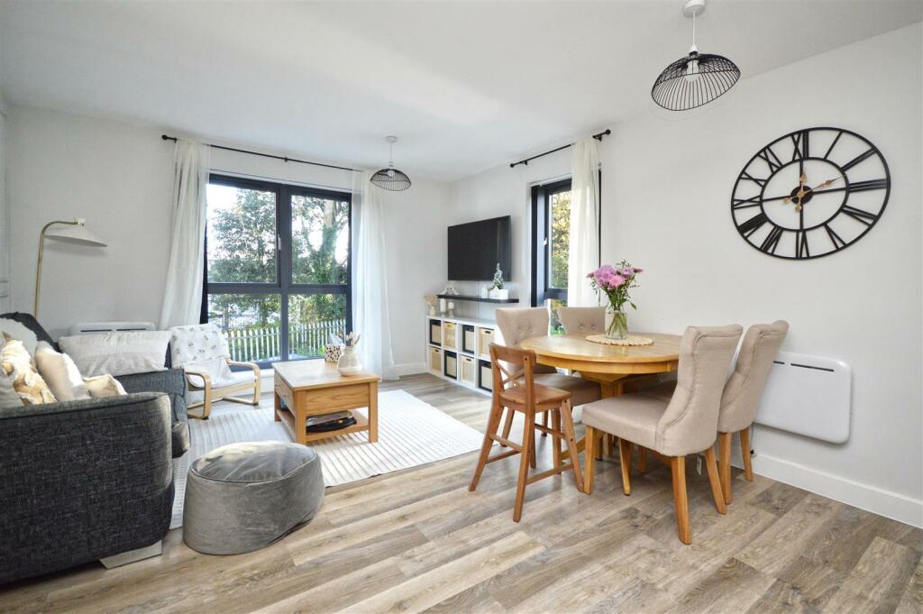 Additional image 3 of 4 Emery Road, Brislington, Bristol
