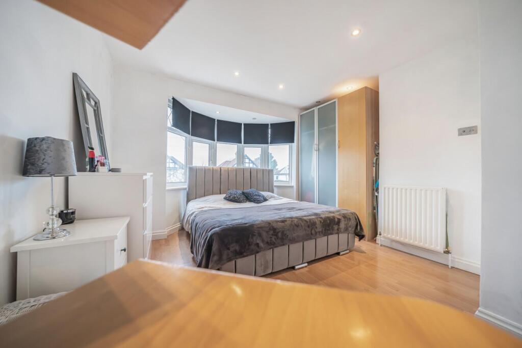 Additional image 5 of Cherry Tree Walk, West Wickham