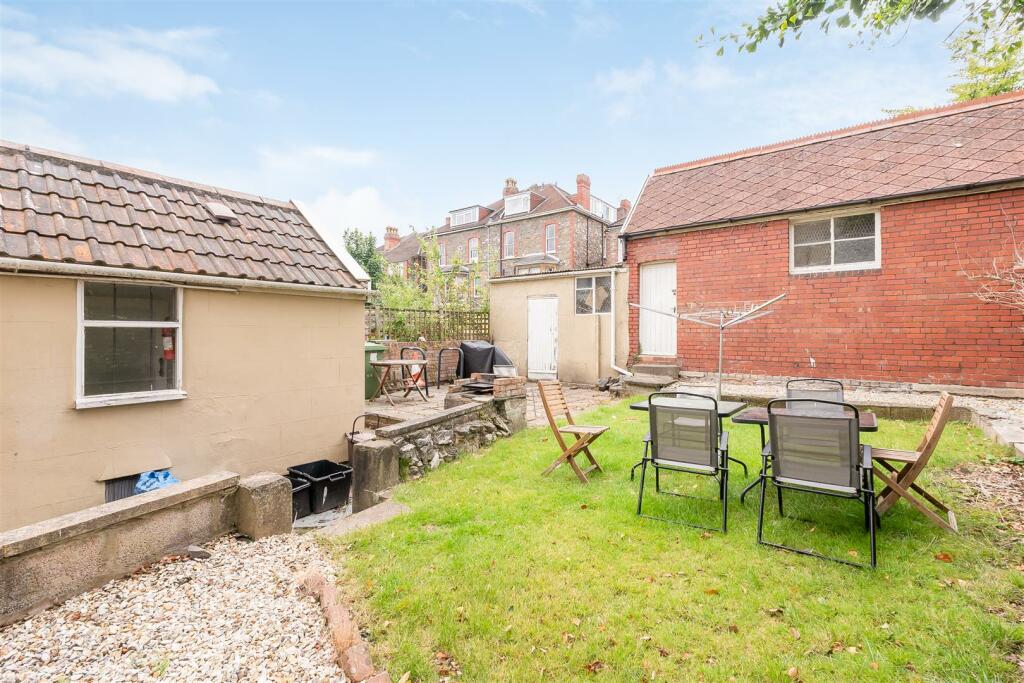 Additional image 34 of 18673345 Carnarvon Road, Redland, BS6