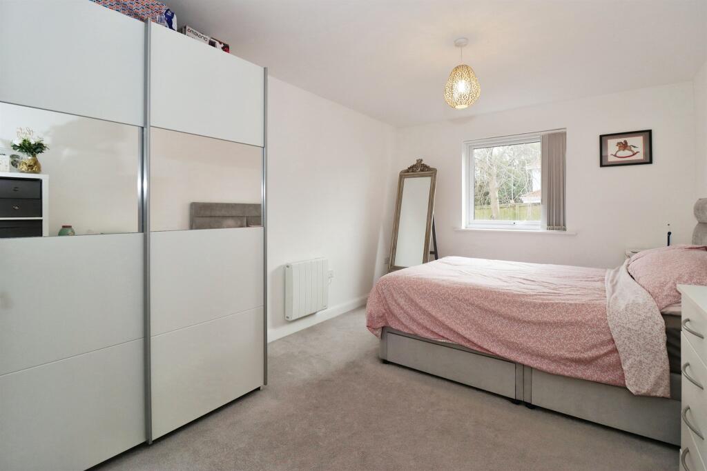 Additional image 3 of Elmtree Way, Kingswood, Bristol
