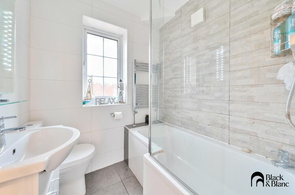 Additional image 13 of Farmfield Road, Bromley, BR1