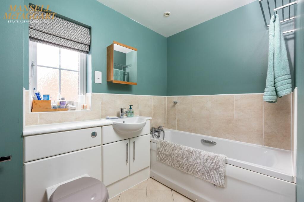 Additional image 14 of Oak Tree Drive, Hassocks, BN6