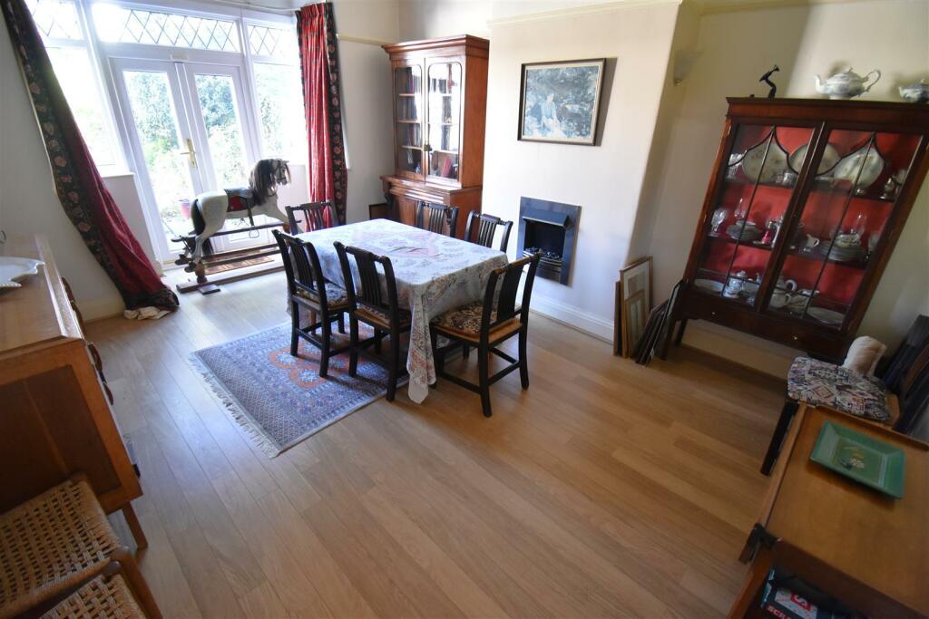 Additional image 4 of Walking Distance Of Elmlea Schools & Stoke Lane Shops In WOT