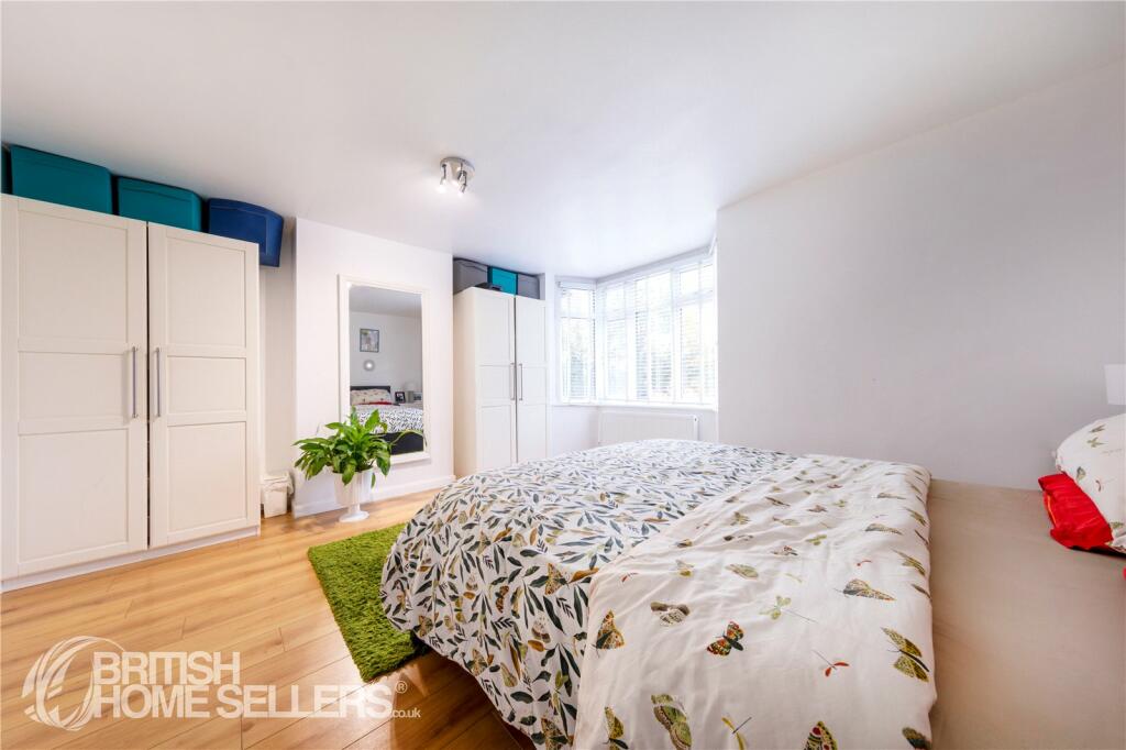 Additional image 17 of Calmont Road, Bromley, BR1