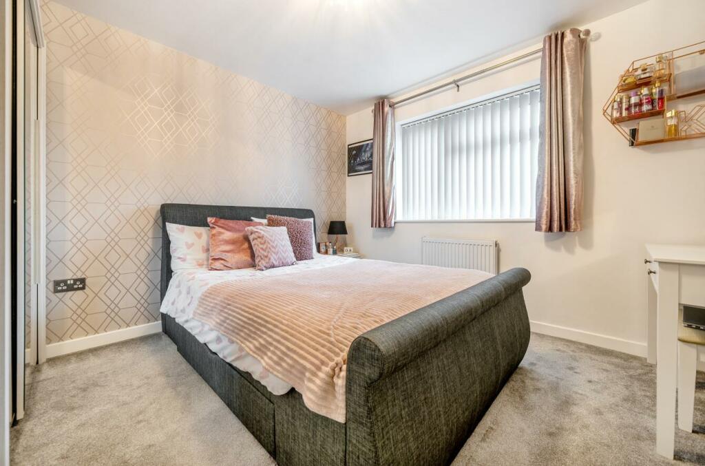 Additional image 15 of Broadway, Yate