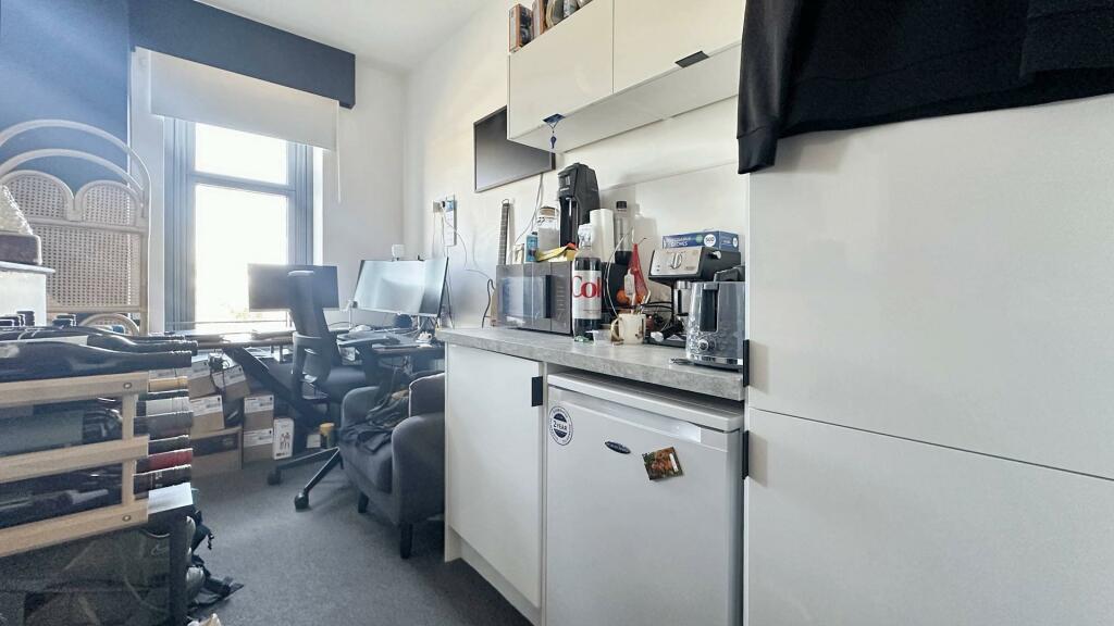 Additional image 7 of Landrose House, 3 Lawrence Hill, Bristol