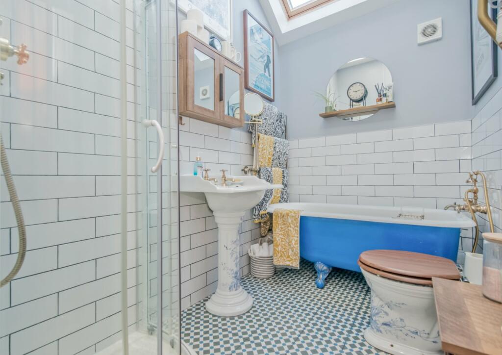 Additional image 10 of Bradford Road, Birkenshaw, Bradford, West Yorkshire, BD11