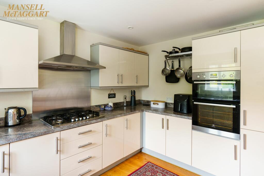 Additional image 13 of Hassocks Close, Hassocks, BN6