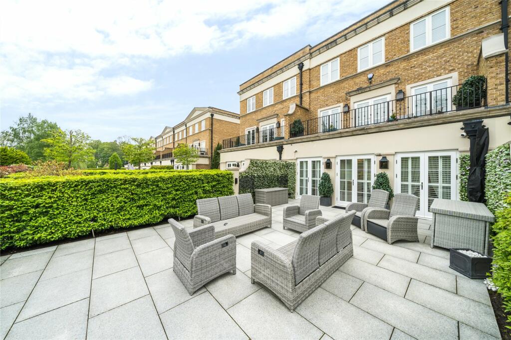 Additional image 15 of Willoughby Lane, Bromley