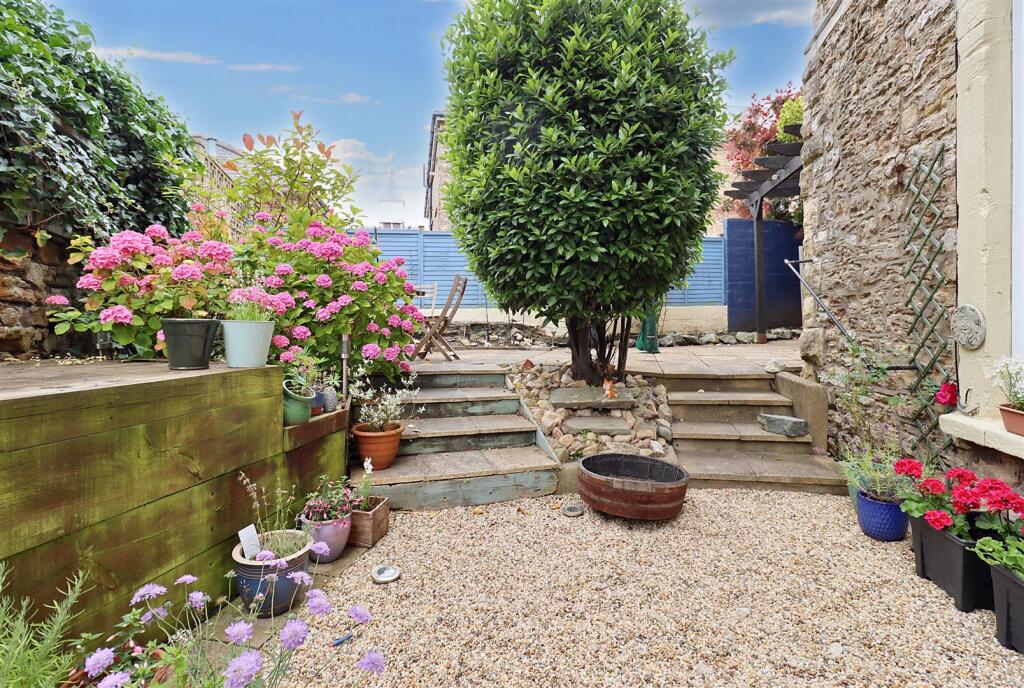 Additional image 10 of A beautiful Victorian apartment minutes from the seafront