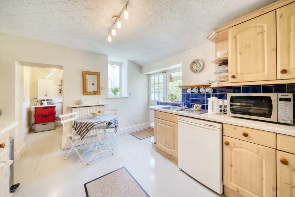 Additional image 12 of Charismatic period home in the village of Yatton