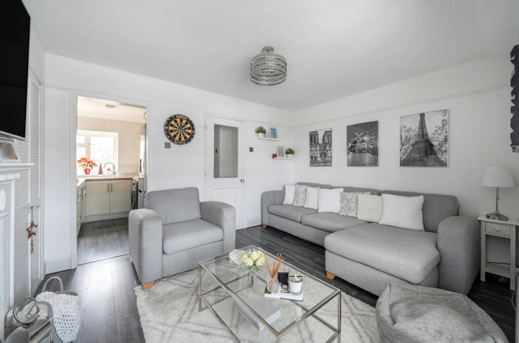Additional image 9 of Meadow Close, Chislehurst, Kent, BR7