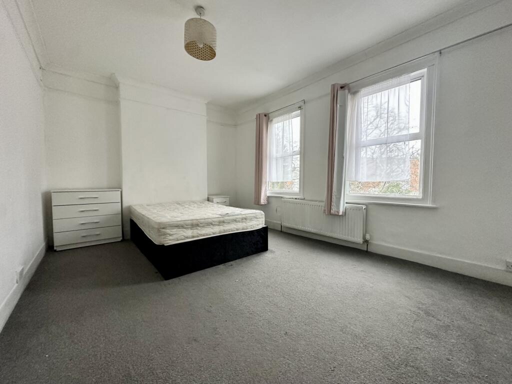 Additional image 9 of Chaffinch Road, Beckenham, BR3