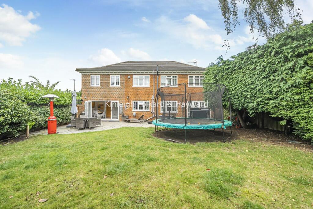 Additional image 13 of Dickens Drive, Chislehurst