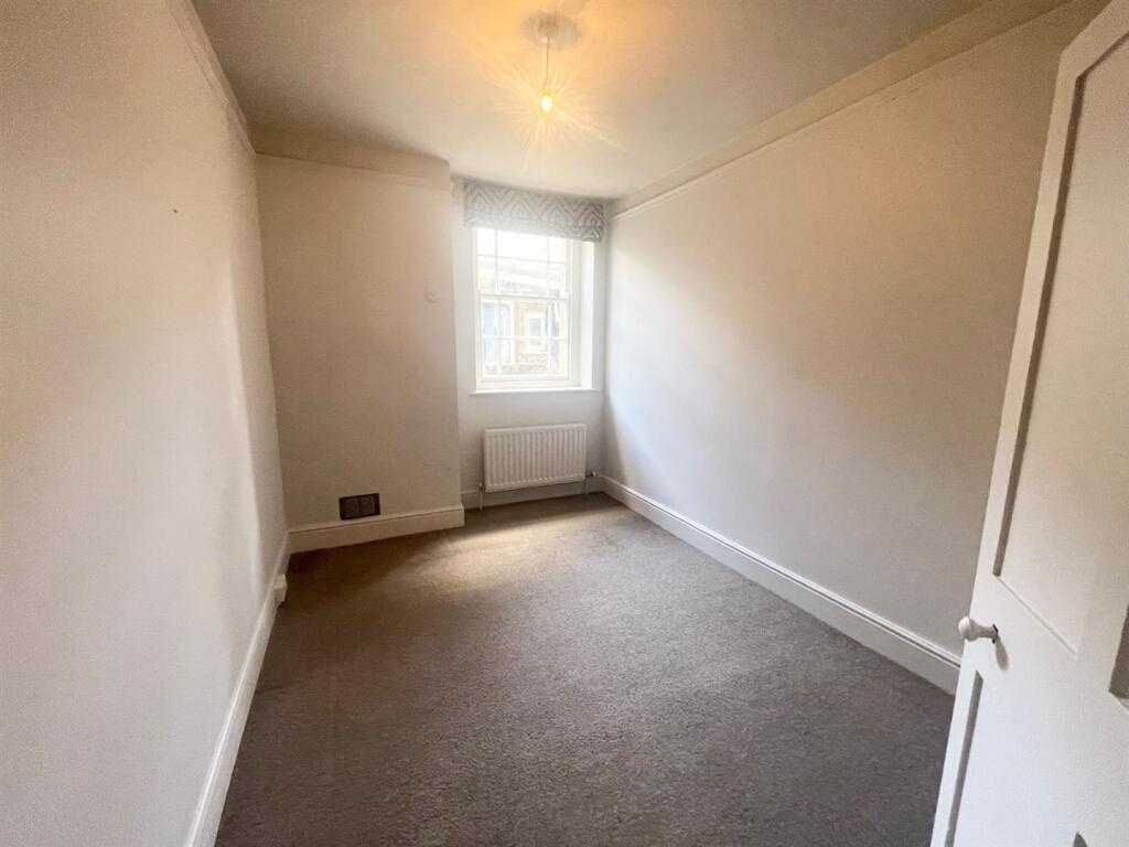 Additional image 11 of Flat 1 Pinehurst, 17 Bellevue Road, Clevedon