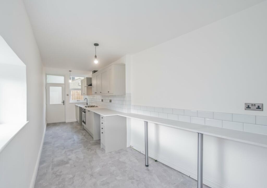 Additional image 5 of Old Lane, Birkenshaw, Bradford, West Yorkshire, BD11