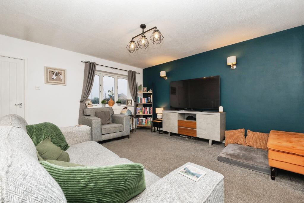 Additional image 7 of Vicarage Road, Hanham, Bristol