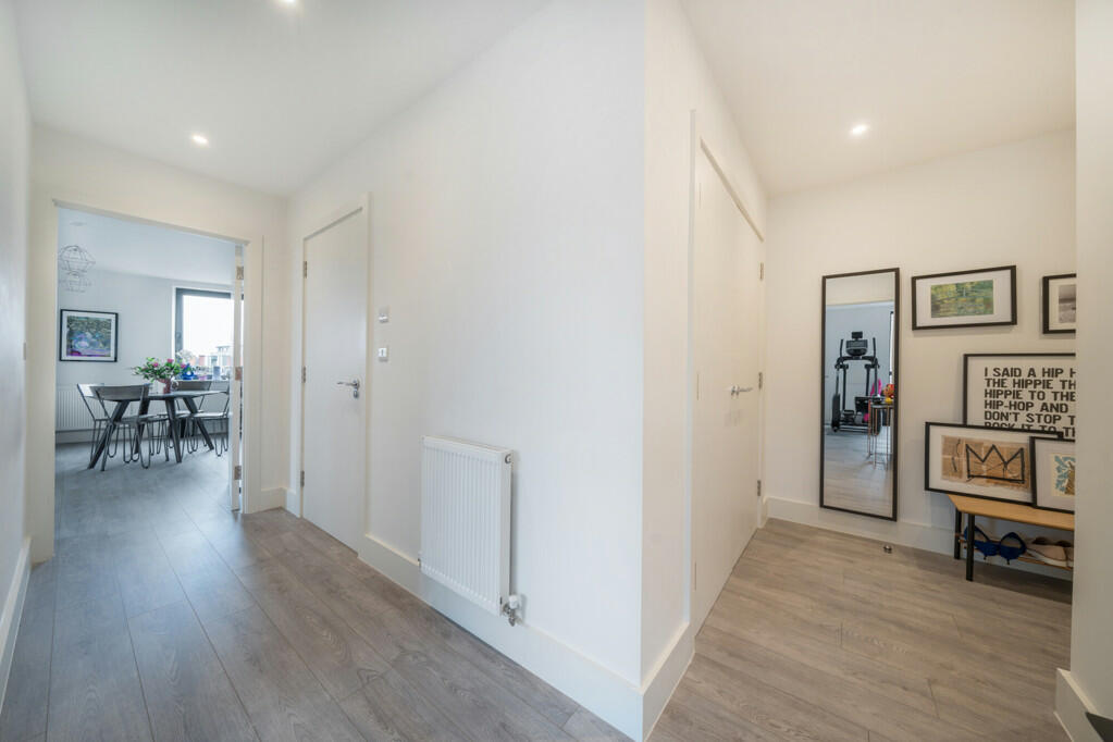 Additional image 13 of Homesdale Road, Bromley