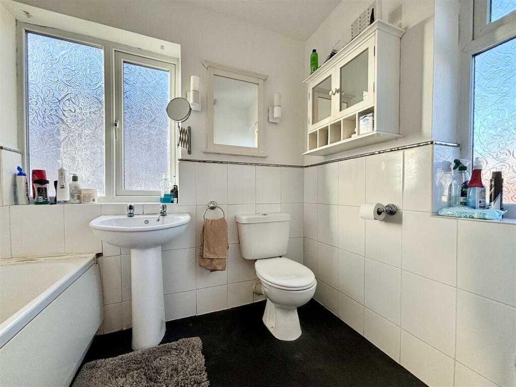 Additional image 13 of Thornaby Drive, Clayton