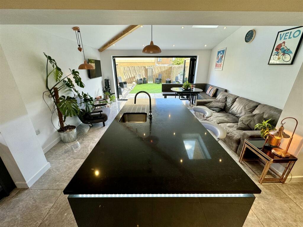 Additional image 7 of Argentia Place, Portishead