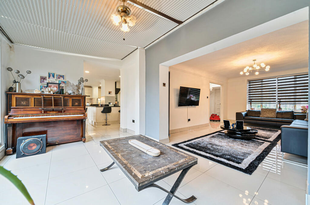 Additional image 6 of Marlings Park Avenue, Chislehurst, BR7